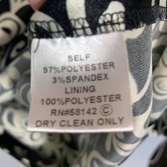 London Times Sleeveless V neck V Back Midi Dress - Picture 6 of 7